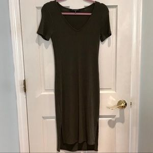 Ribbed midi dress